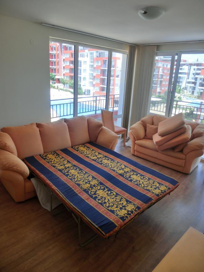 Sea View Panorama Apartment On Complex With Pools And Beach, Sveti Vlas Ngoại thất bức ảnh