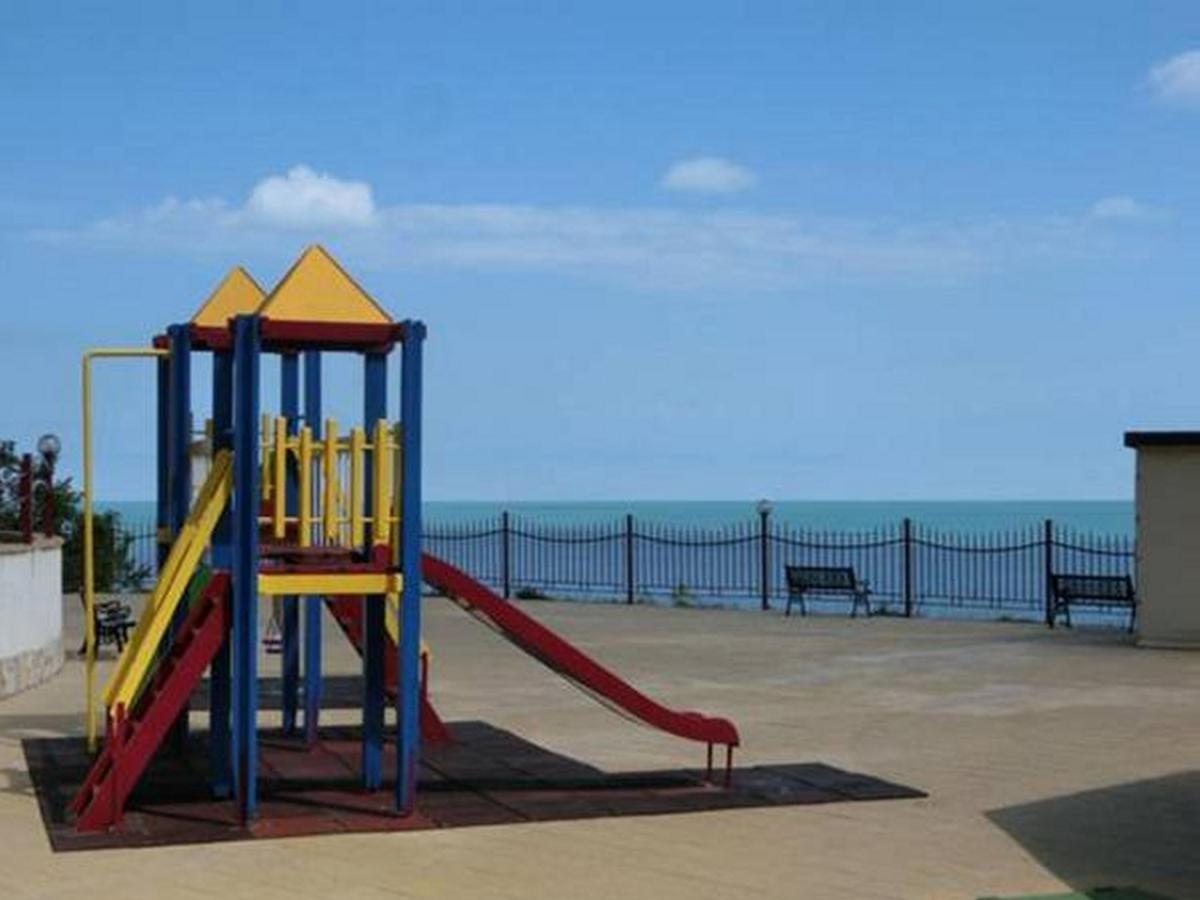 Sea View Panorama Apartment On Complex With Pools And Beach, Sveti Vlas Ngoại thất bức ảnh